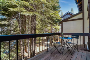 Marillac by AvantStay Gorgeous Ski Cabin w Balcony Patio